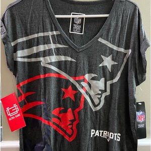 NE patriots t-shirt